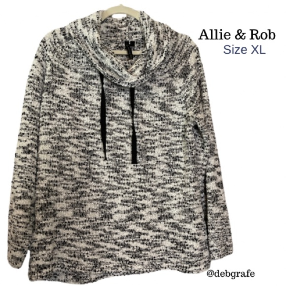 Allie & Rob Cowl neck Black White Women’s Sweater